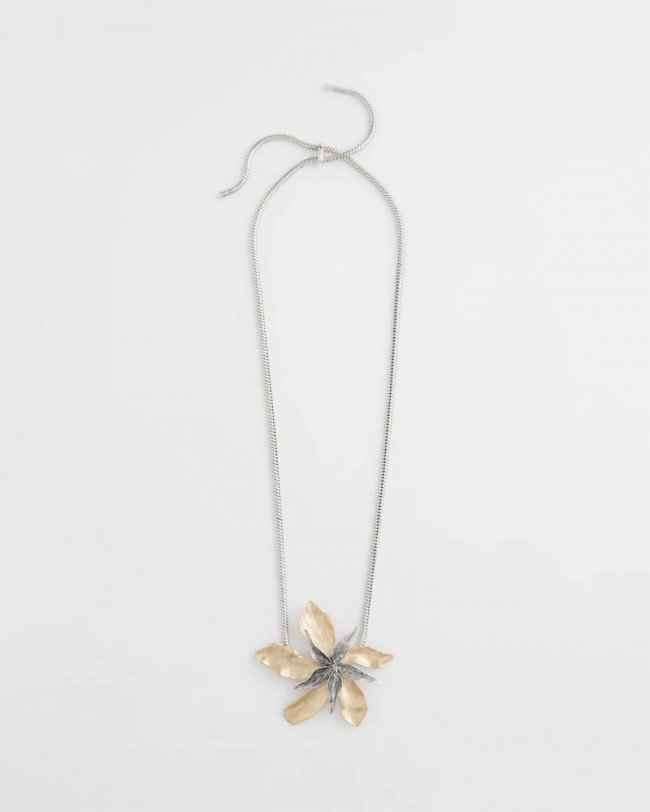 Chicos Chico's Originals Mixed Metal Flower Pendant Necklace - MIXED METALS