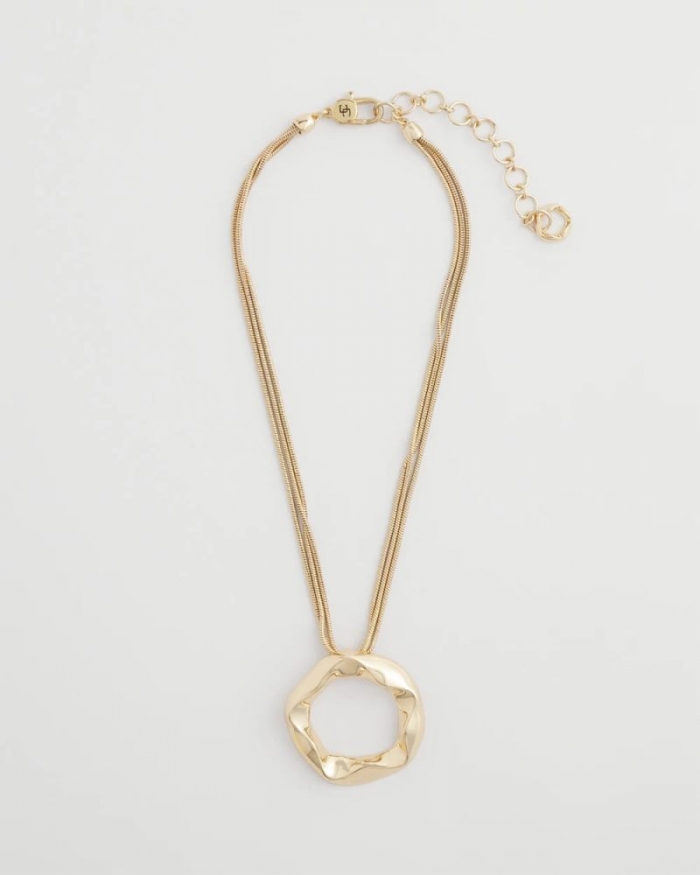 Chicos Short Circle Pendant - GOLD