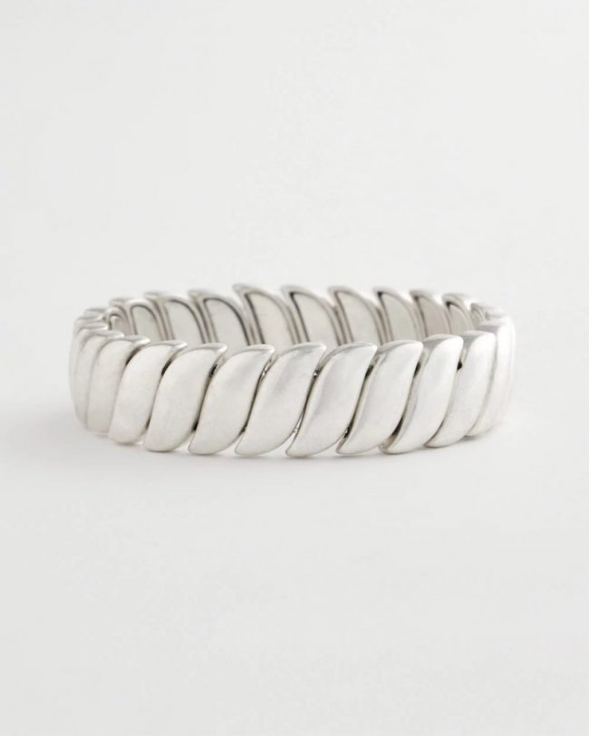 Chicos Matte Twist Stretch Bracelet - SILVER Chicos Matte Twist Stretch Bracelet - SILVER