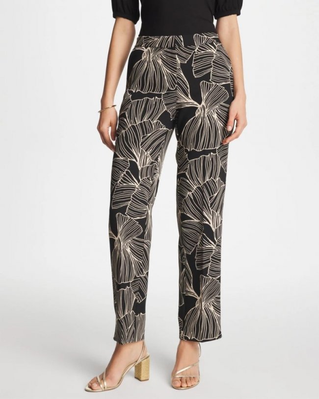 Chicos Ginkgo Crepe Tapered Ankle Pants - BLACK