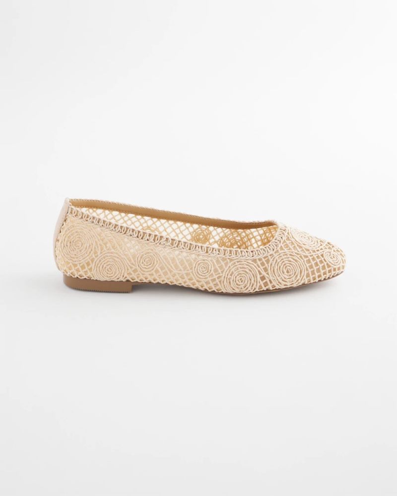 Chicos Cora Raffia Flats - NATURAL