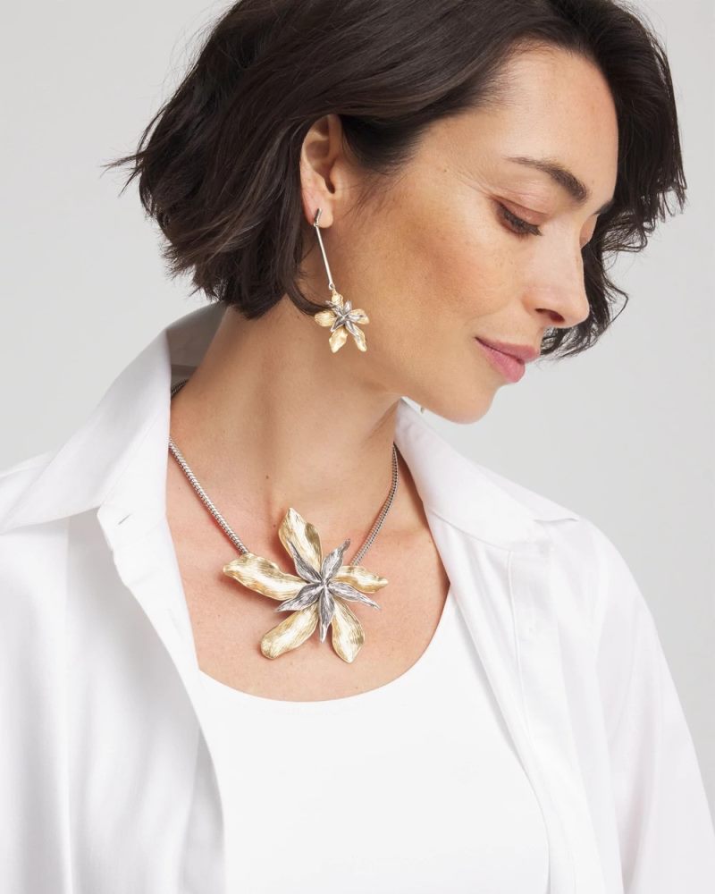 Chicos Chico's Originals Mixed Metal Flower Pendant Necklace - MIXED METALS
