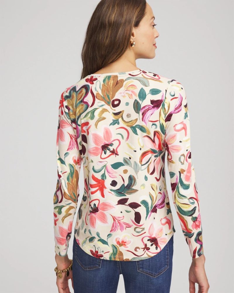 Chicos Floral Touch of Cool™ V-Neck Layering Tee - CASHEW