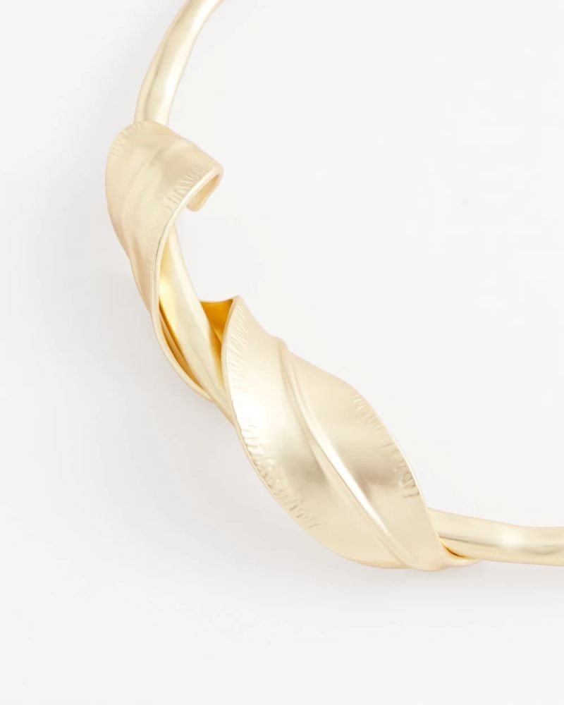 Chicos Golden Leafy Collar Necklace - GOLD