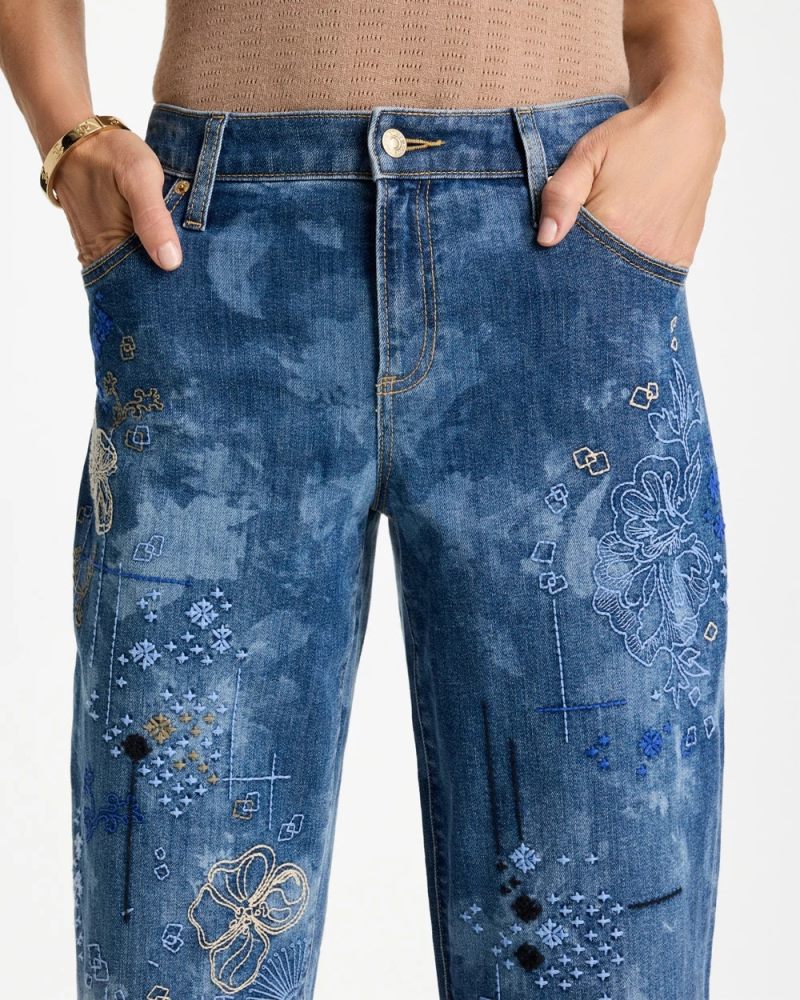 Chicos Relaxed Embroidered Boyfriend Jean - DAPHNE INDIGO