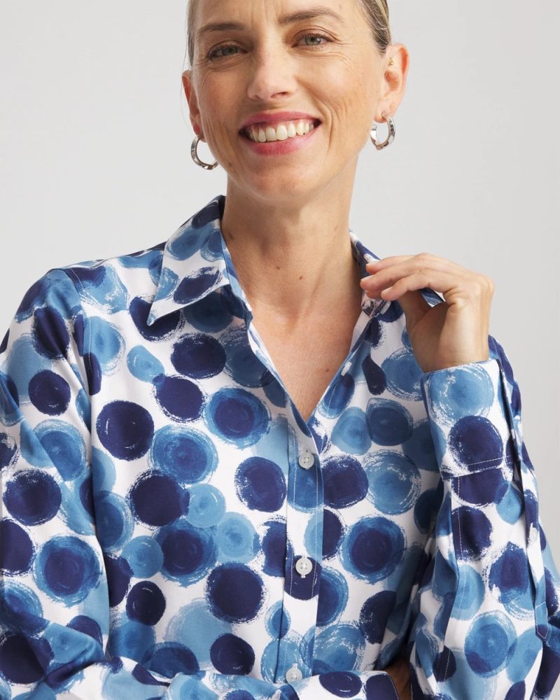 Chicos No Iron Printed Sateen Shirt - PASSPORT BLUE