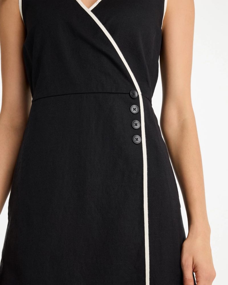 Chicos Sleeveless Surplice Linen Dress - BLACK