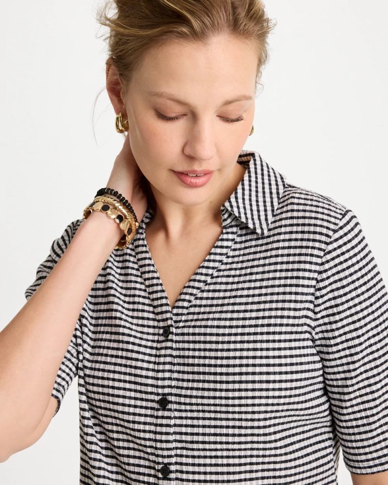 Chicos Gingham Textured Camp Tee - BLACK