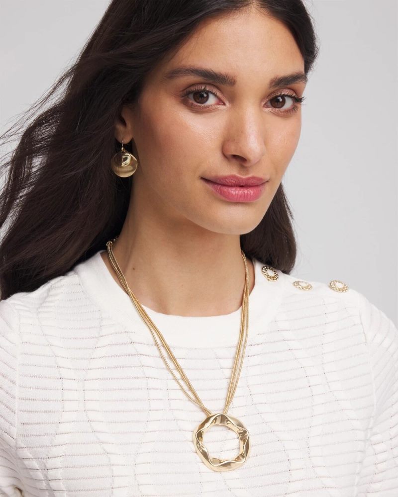Chicos Short Circle Pendant - GOLD