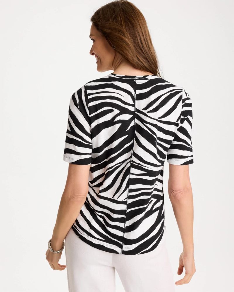 Chicos Wild Lines Cotton Slub V-Neck Tee - BLACK