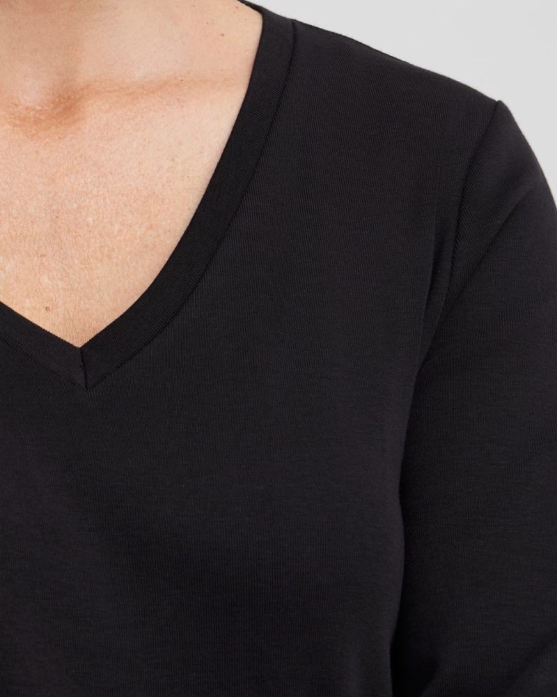 Chicos 3/4 Sleeve V-Neck Tee - BLACK