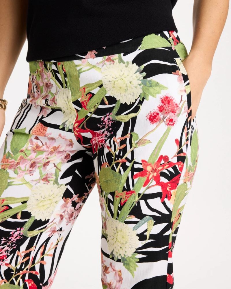 Chicos Tropical Nights Brigitte™ Straight Crop Pant - BLACK
