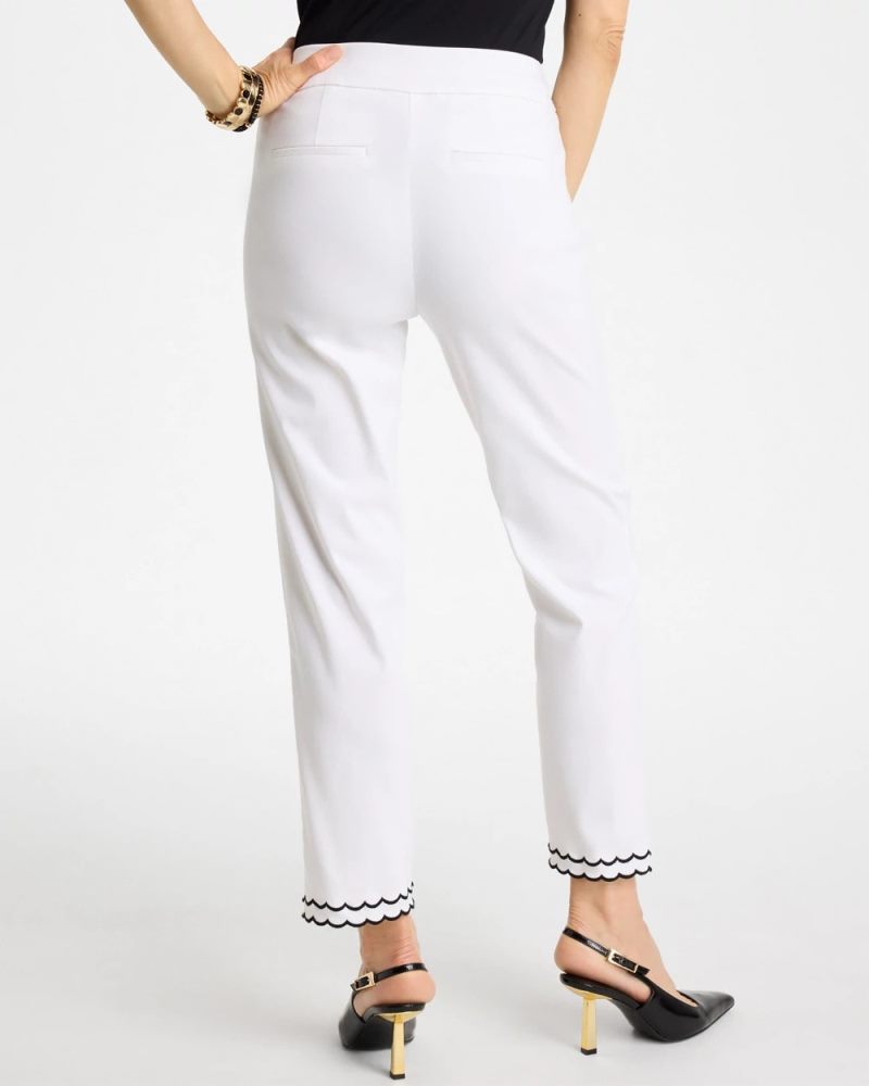 Chicos Contrast Scallop Brigitte™ Slim Crop Pant - ALABASTER